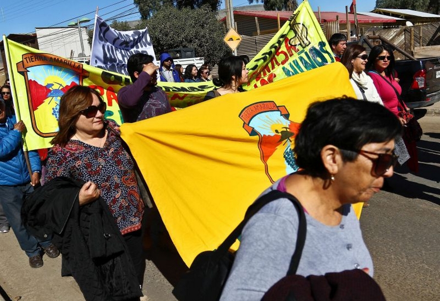 Marcha de profesores de Tierra Amarilla (Foto: Israel Chávez)