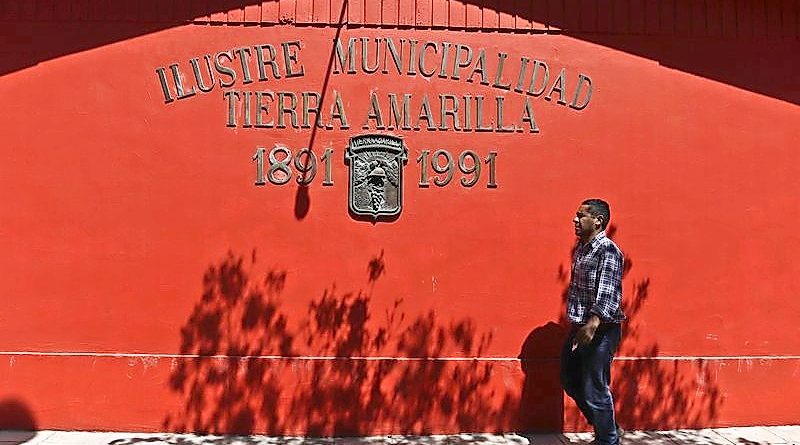 Municipalidad de Tierra Amarilla (Foto: Israel Chávez)